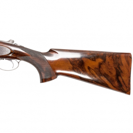 Beretta 687 EELL Diamond Pigeon Game Scene