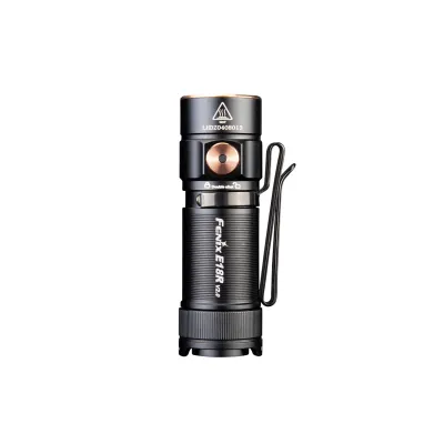 Fenix E18R V2.0  Torcia EDC ricaricabile ultra‑compatta 1200 lumen